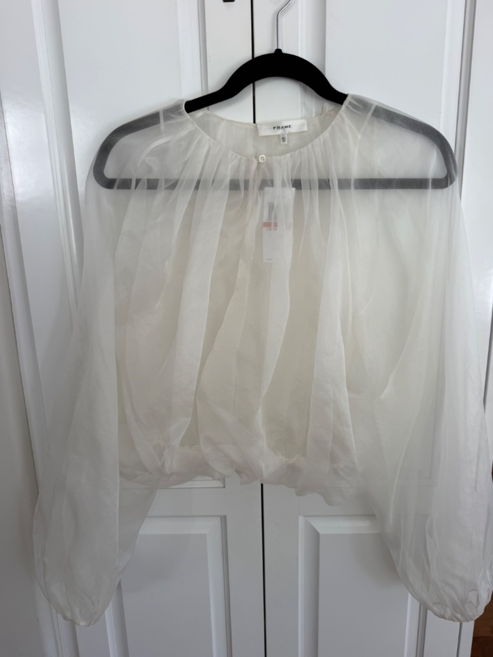 Brand New FRAME The Sheer Balloon Blouse in Cream XS - Picture 8 of 8